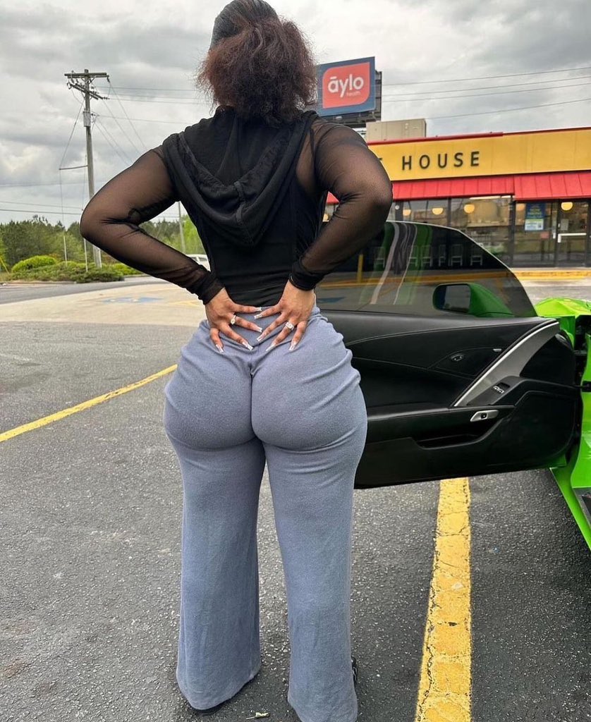 Benita256 tweet media