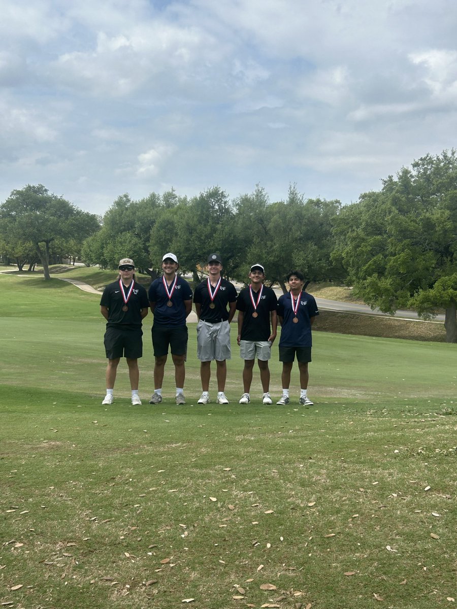 Coach Doug Pearce tweet media