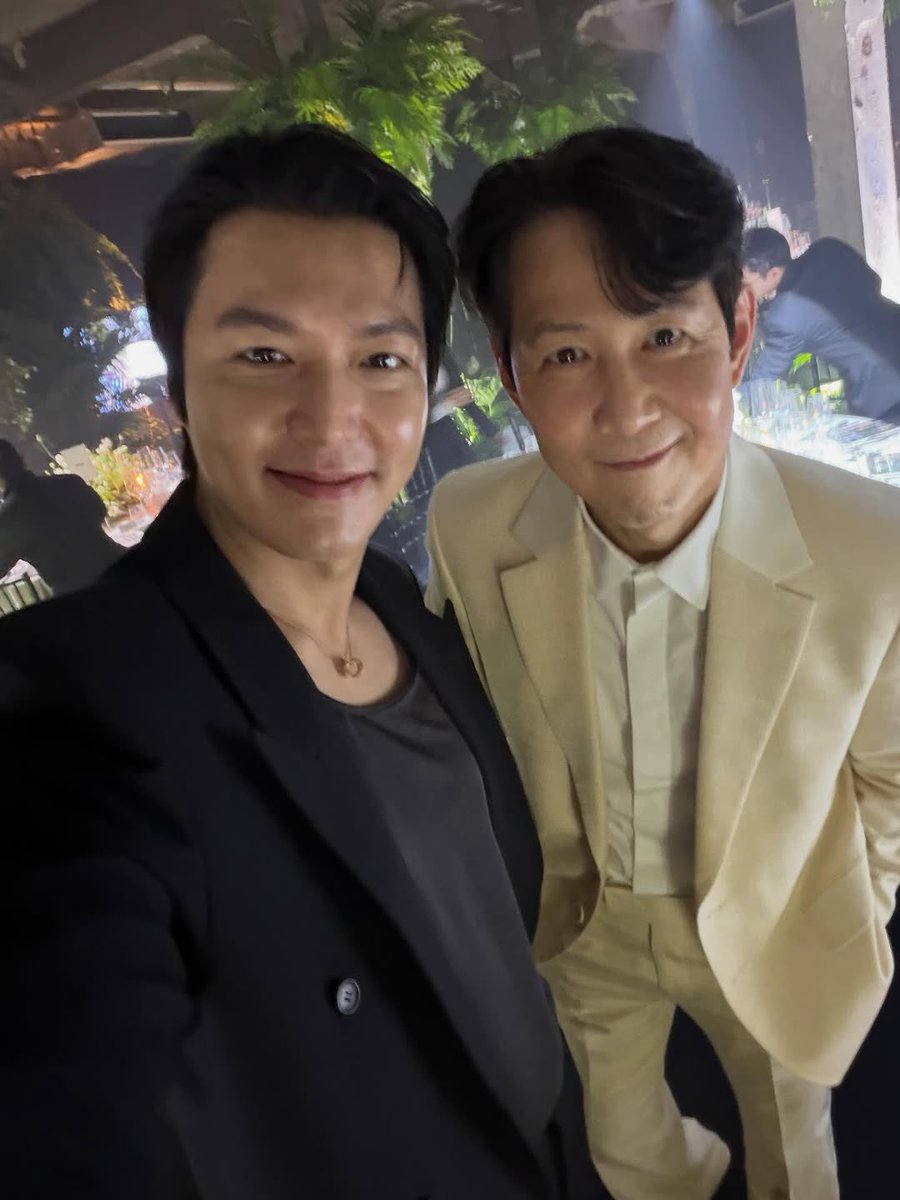 이정재 업데이트 | LeeJungJae Updates tweet media
