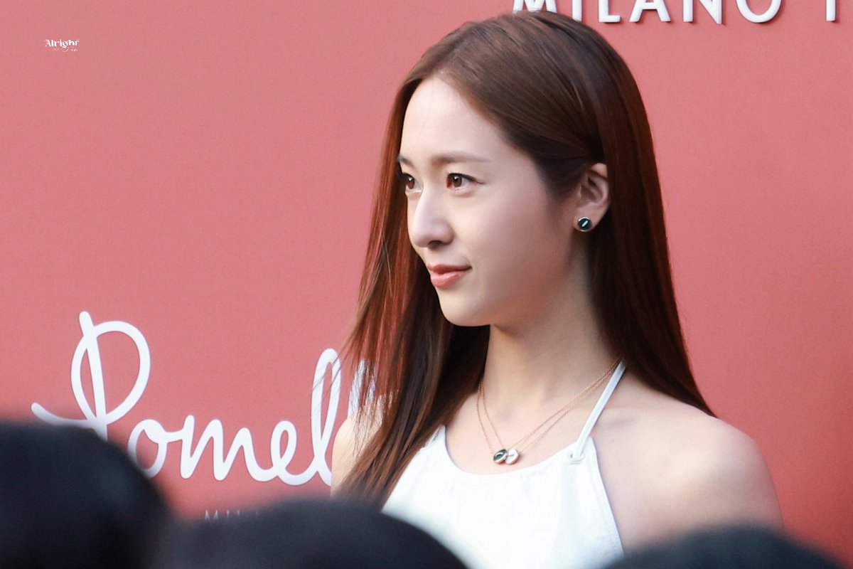 alright_901 tweet media