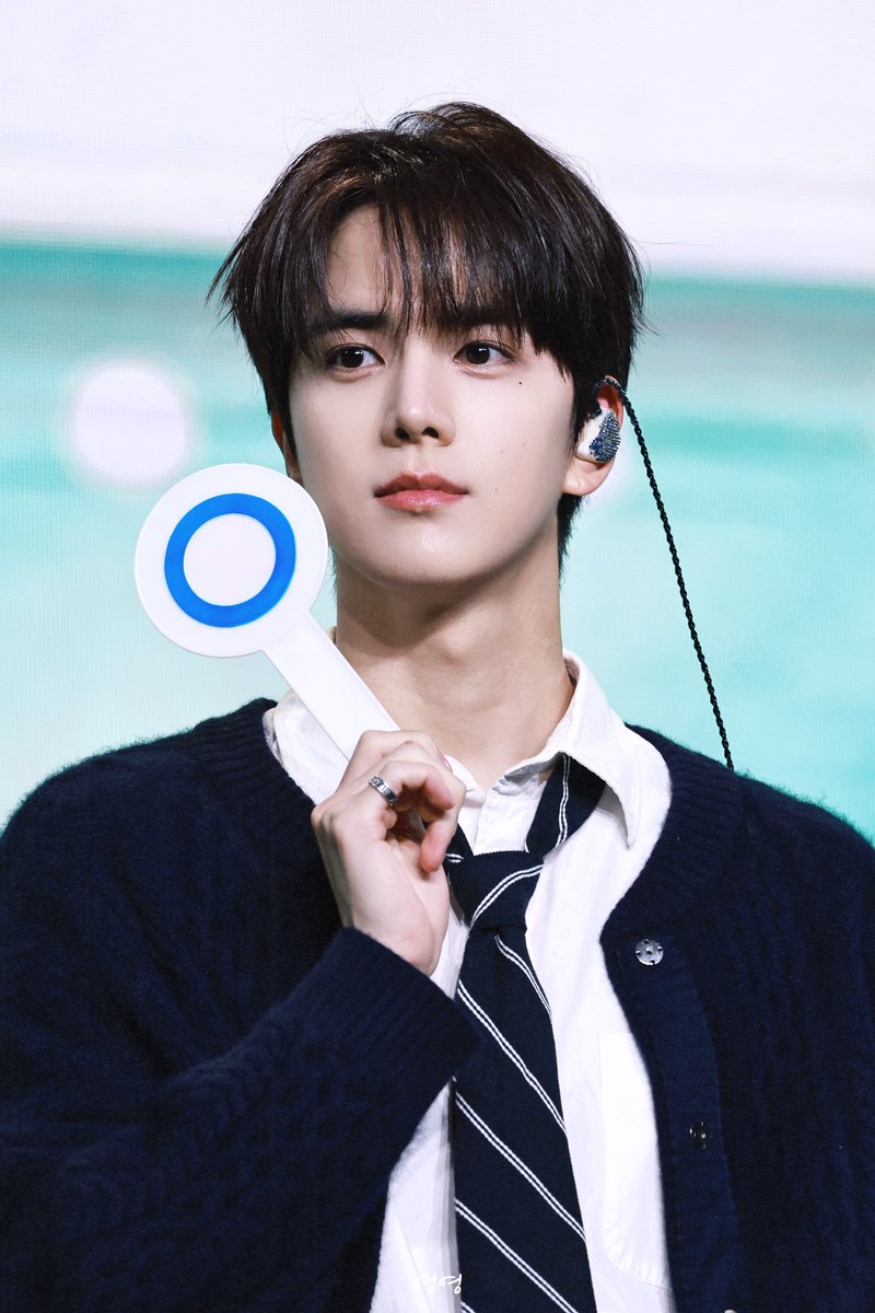 ㄱㅇㅇ tweet media