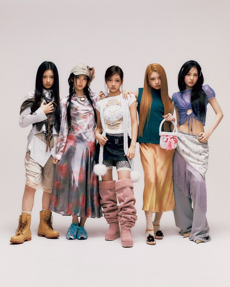 KiiiKiii BASE tweet media