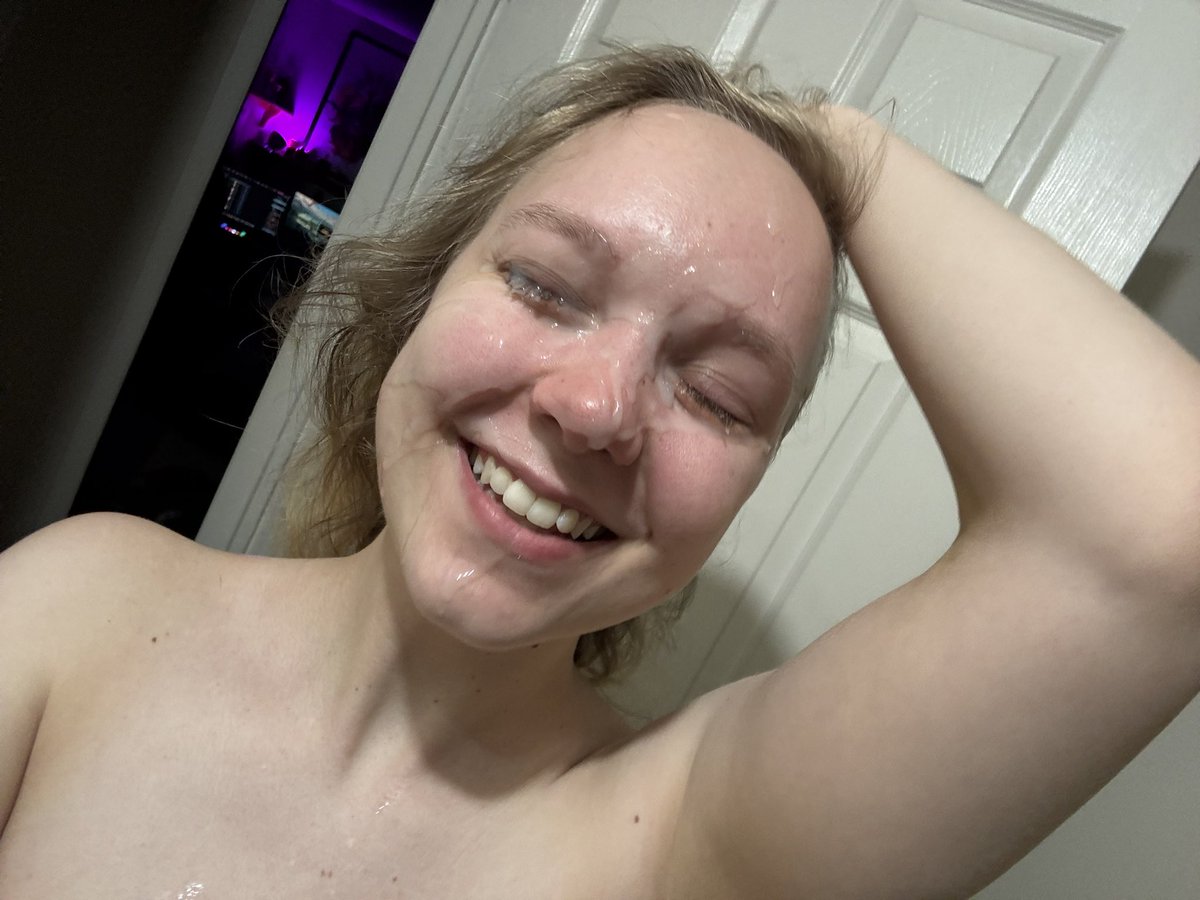 RaeRekless's tweet photo. Completely splashed😍💦😋 #cum #facial #covered #cumslut https://t.co/6TLiHrylki