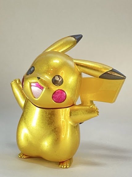 tkmotsu1's tweet image. Traditional Craft x Pokémon! ⚡️🌟
I applied authentic Japanese Gold Leaf (Kinpaku) to these model kits. Pure gold luster you can't get with paint!

#Pokemon #GoldLeaf #Craftsmanship #Pikachu #Jirachi