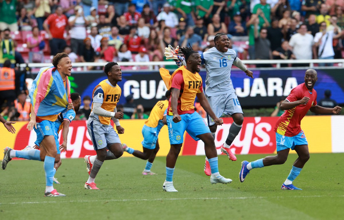 Ben Jacobs tweet media