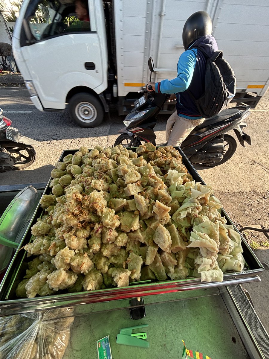 warlok____'s tweet photo. Bismillah jualan hari ini lancar 🤲
📍lokasi
https://t.co/AeE1RuT8Kr
#RabuSeru https://t.co/yg9aJSs1fH