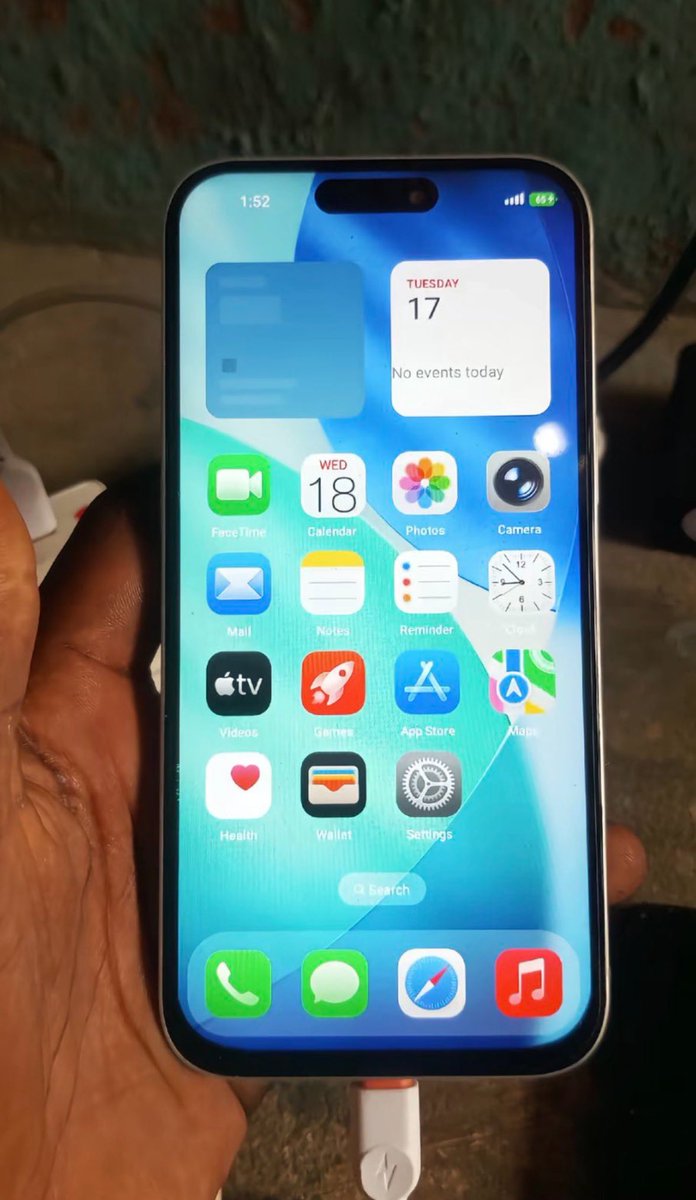 CHUNLEON tweet media