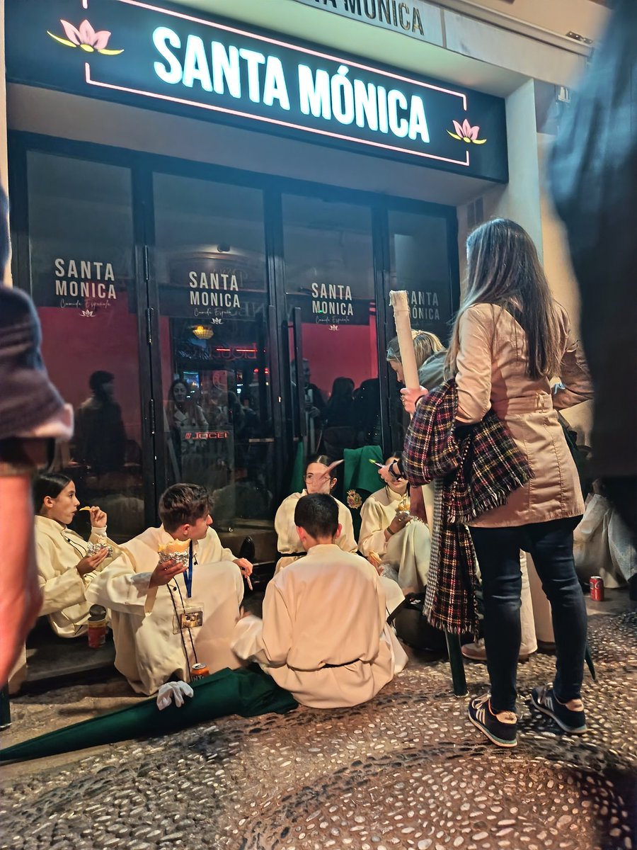 Chatilla tweet media