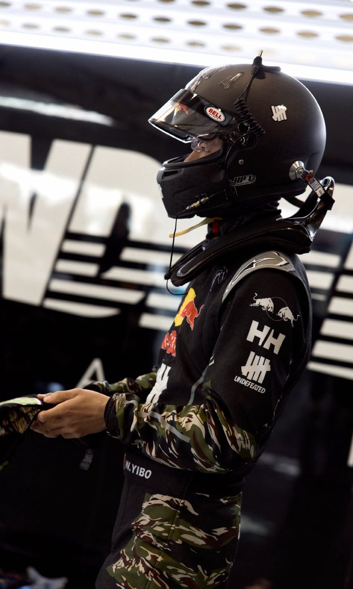 王一博 {𝑾𝒀𝑩}Thailand_FanClub💚 tweet media