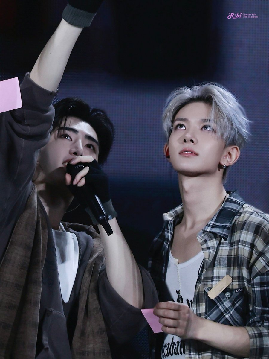 𝒄𝒊 tweet media