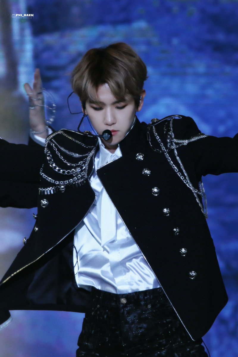 Pn1_baek tweet media