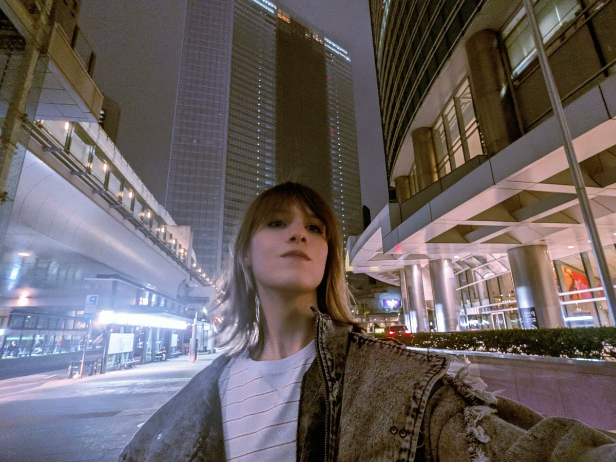 Astrid Ztar tweet media