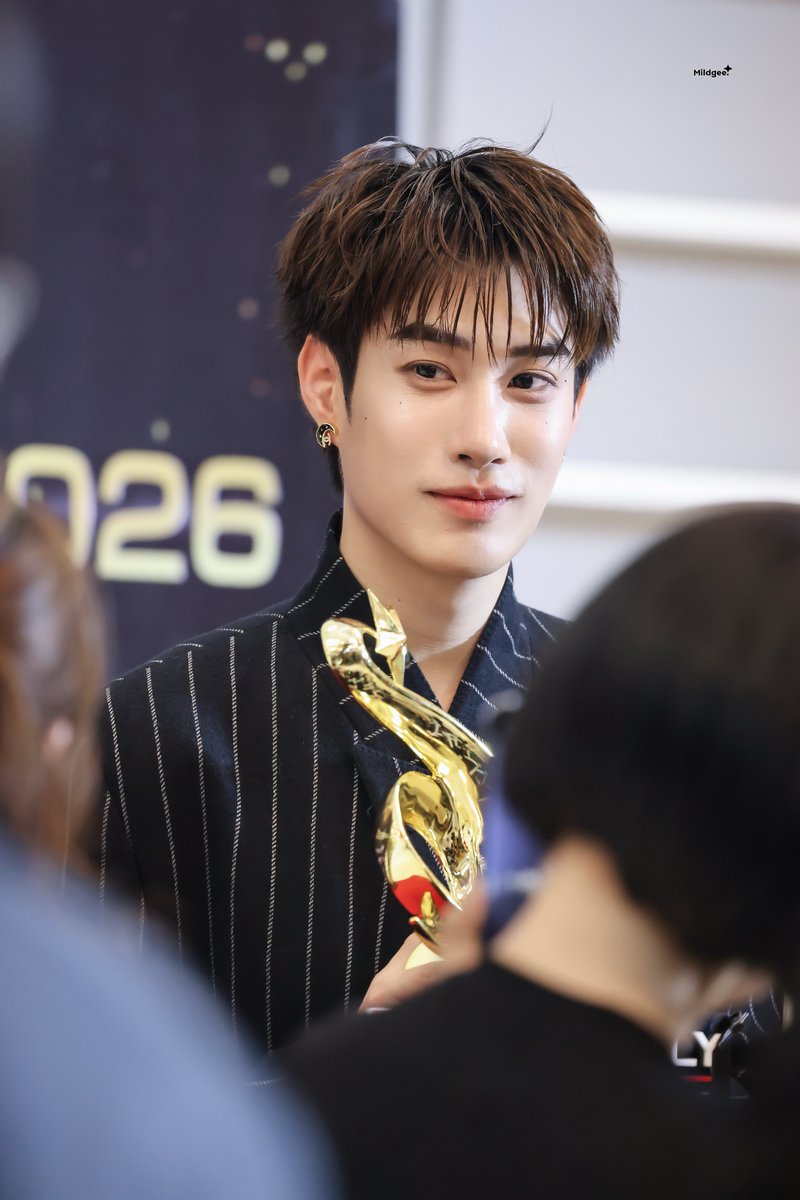 มายจี tweet media