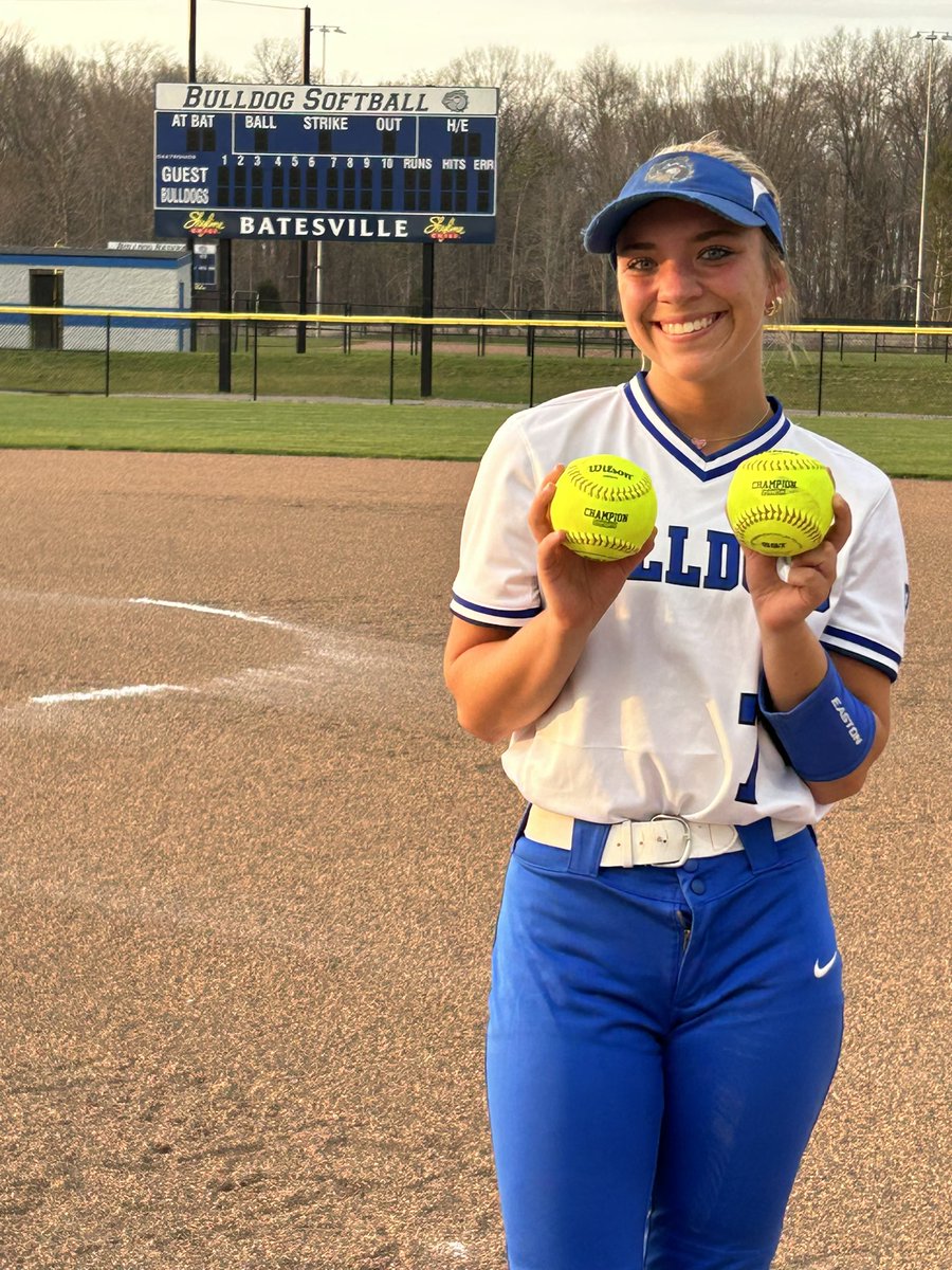 Caitlyn Fox tweet media