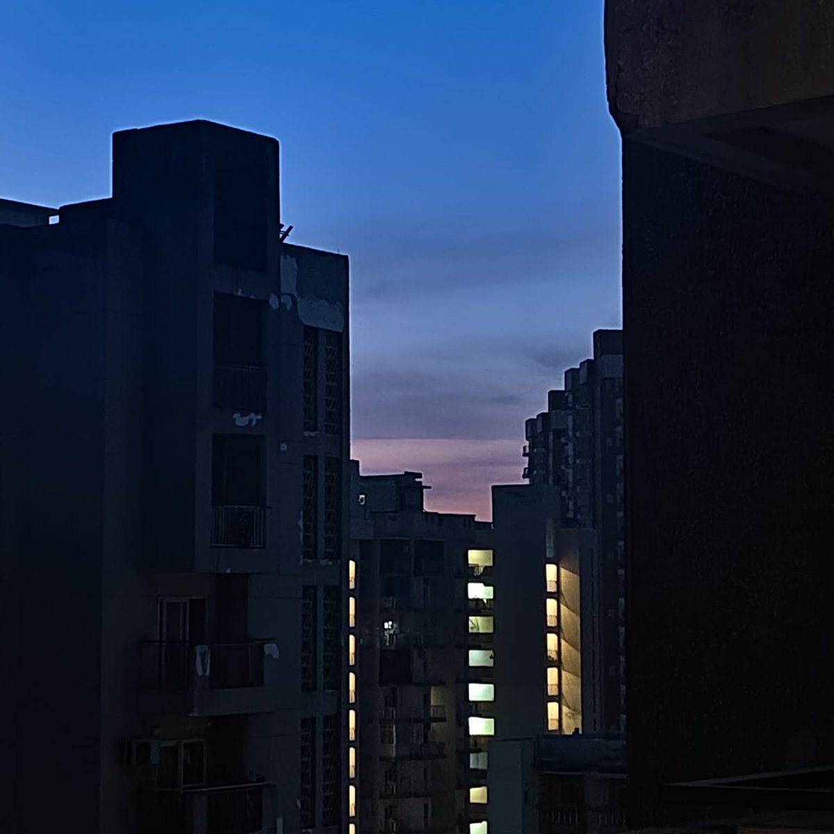 Sùññy Shrìvastava tweet media