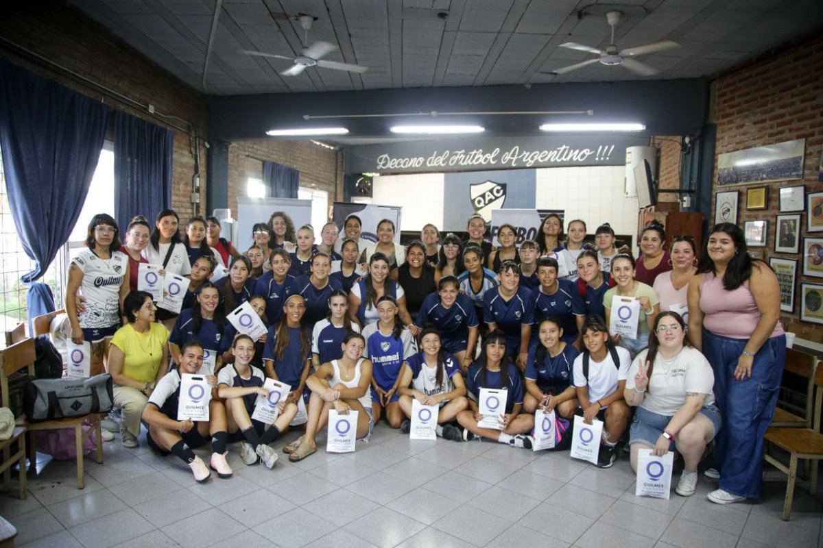 Eva Mieri tweet media