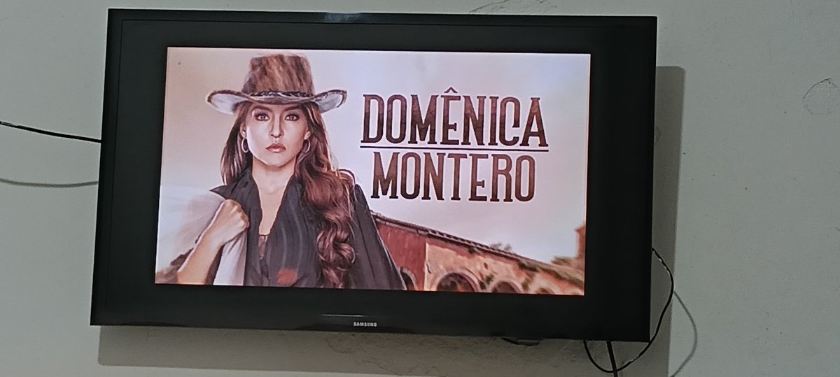 Já que não acompanhei pelo teleblanca vou assistir todos os capítulos no <a href="/SBTonline/">SBT</a>  depois da Mai <a href="/Anboy88/">Angelique Boyer</a> Angelique e uma das minhas favoritas em novelas essas duas atrizes são muito boas .