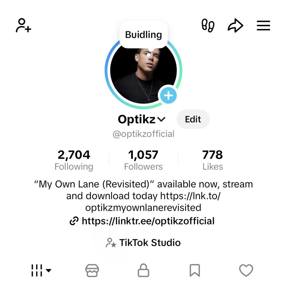 optikzofficial's tweet image. Just hit 1000 followers on TikTok today! tiktok.com/@optikzofficial Thanks for following and listening to my music y’all! Visit my website and signup to get a digital download of my newest single “My Own Lane (Revisited)” FREE! optikzofficial.com 🎶 🙂😌🙌🏻 #optikz