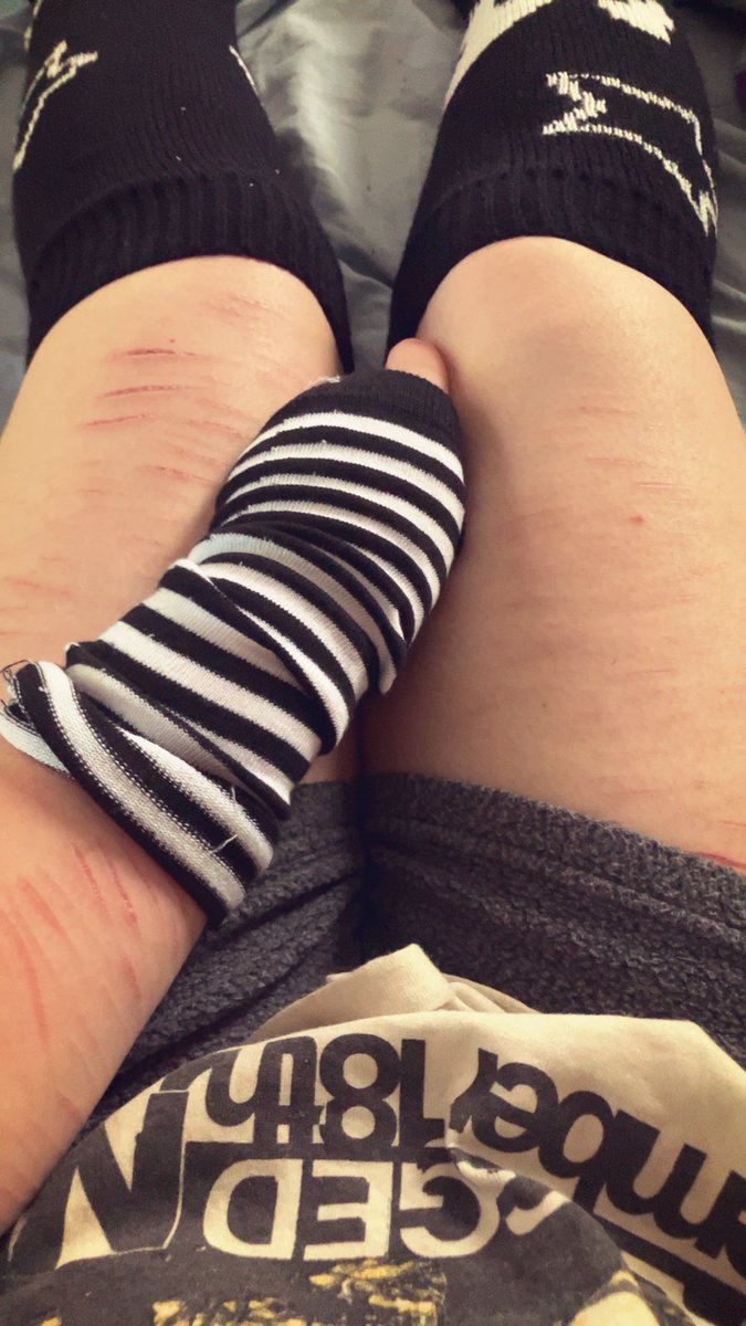 strdustii's tweet image. i have never felt more beautiful/handsome (′▽`*)