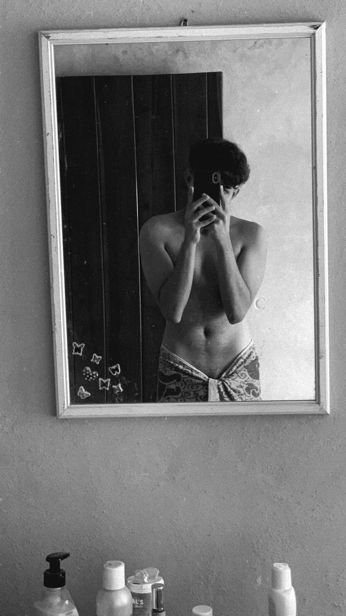 alexxebrr's tweet photo. 🏹 https://t.co/Q17CpGoTzC