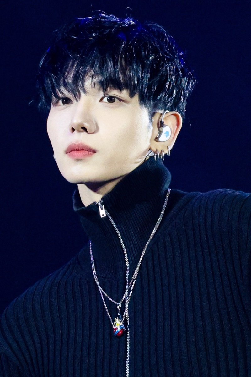 𝐎𝐅 tweet media