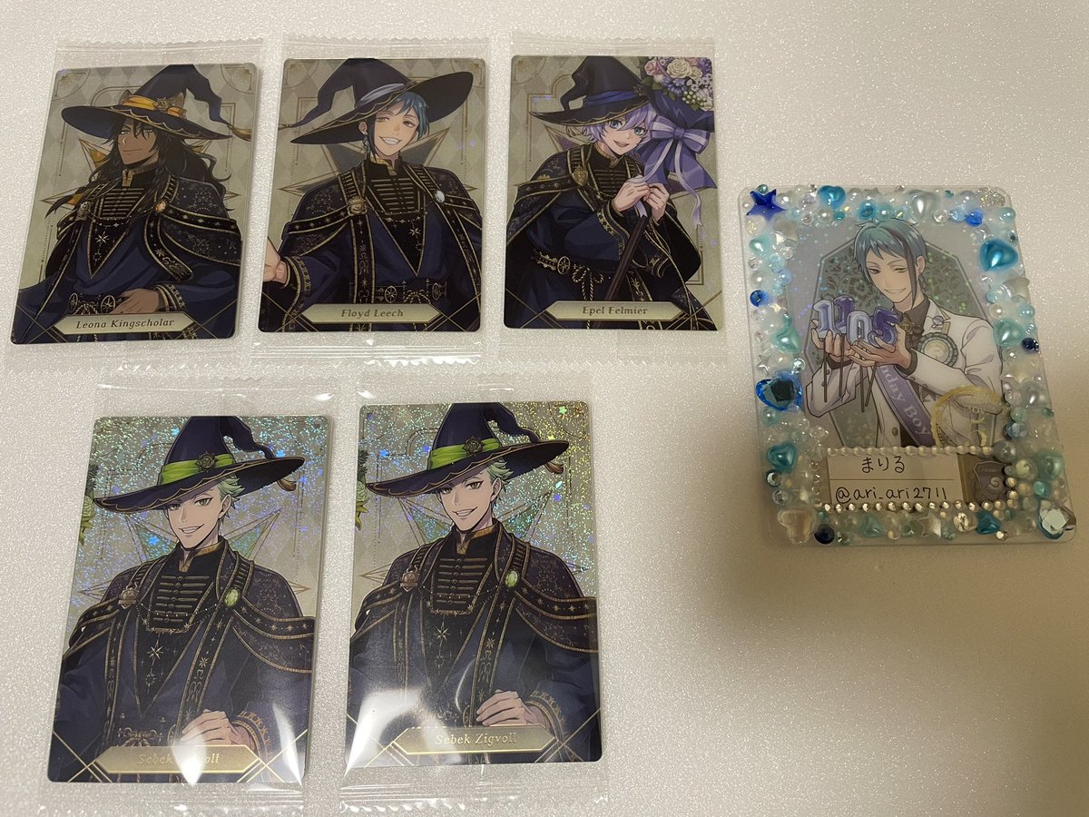 まりる tweet media