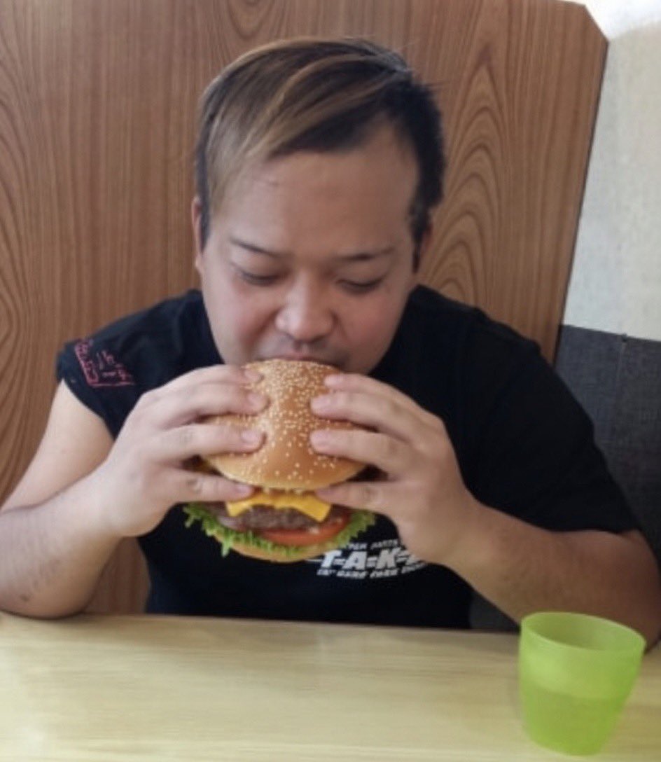 中村直樹遺影bot tweet media