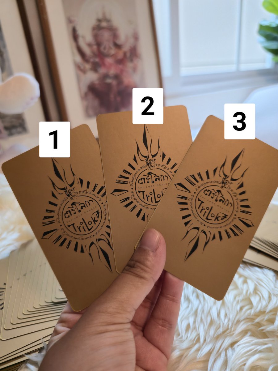 พลอยนิตาดูดวง (บ่ายสาม ทำนายดวงเดิม) 🔮 tweet media