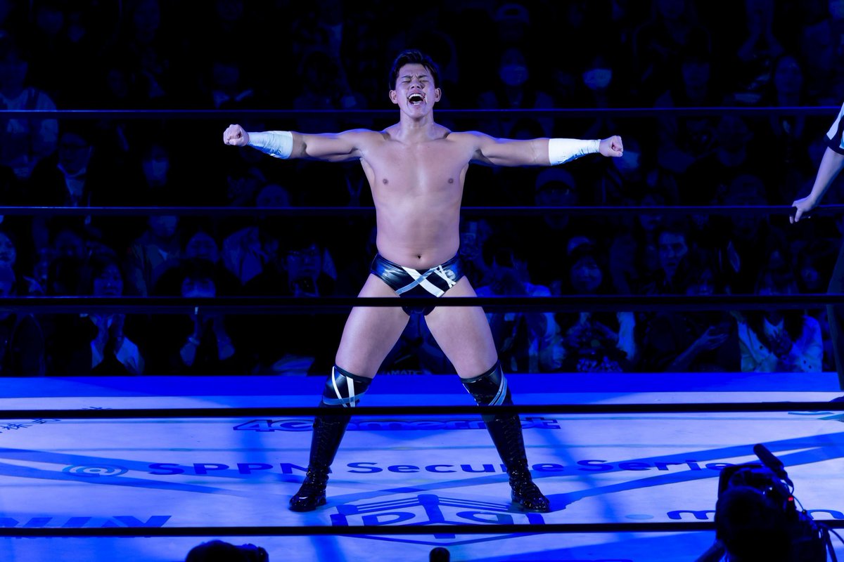 プロレス＆スポーツBarドロップキック tweet media