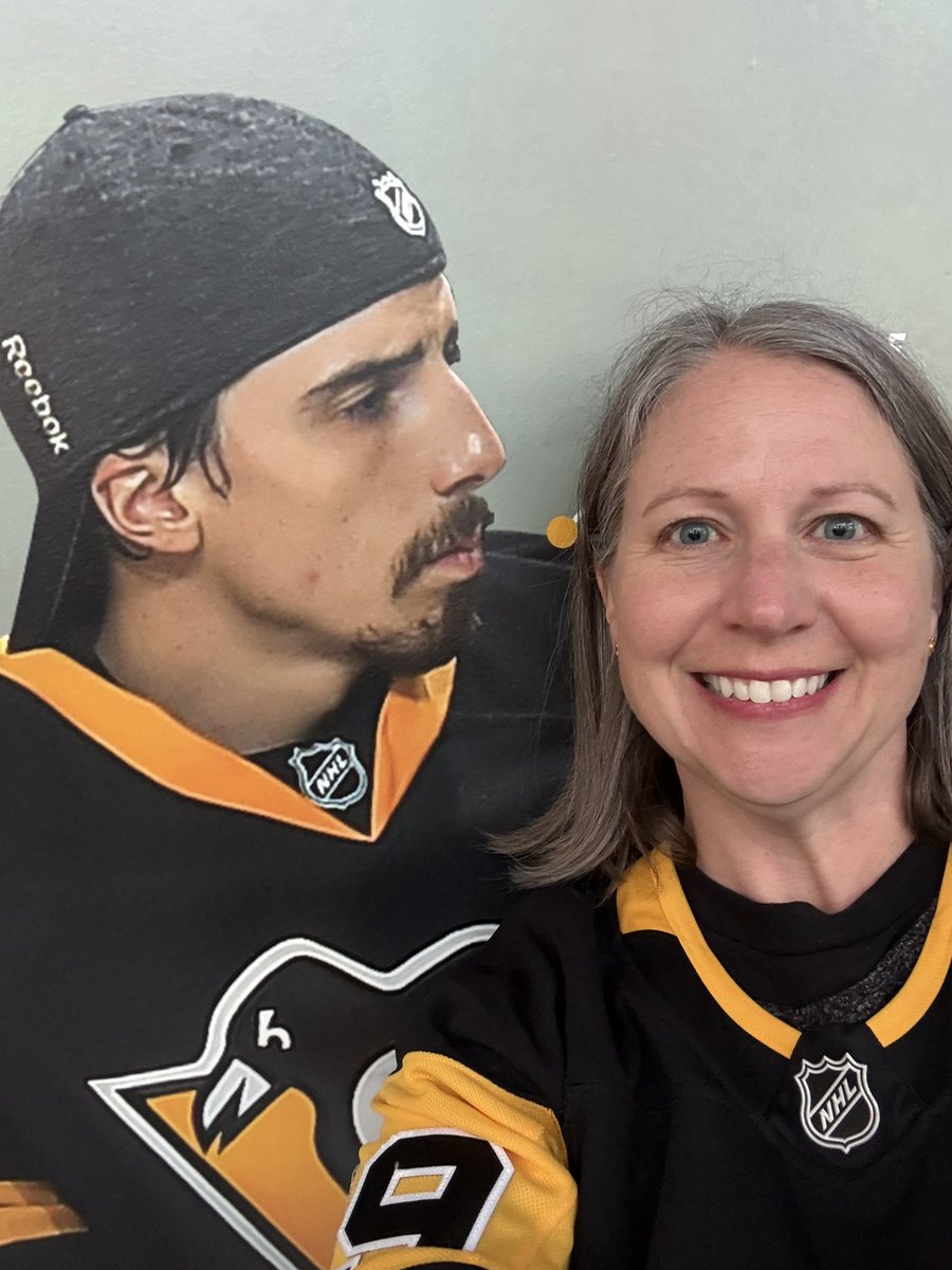 Christine Nestrick tweet media