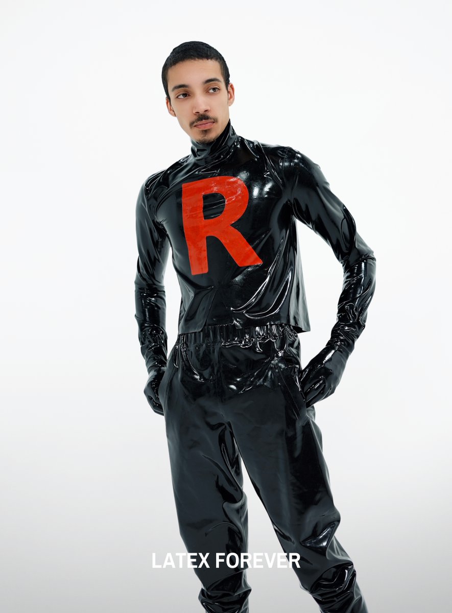 LATEX FOREVER tweet media