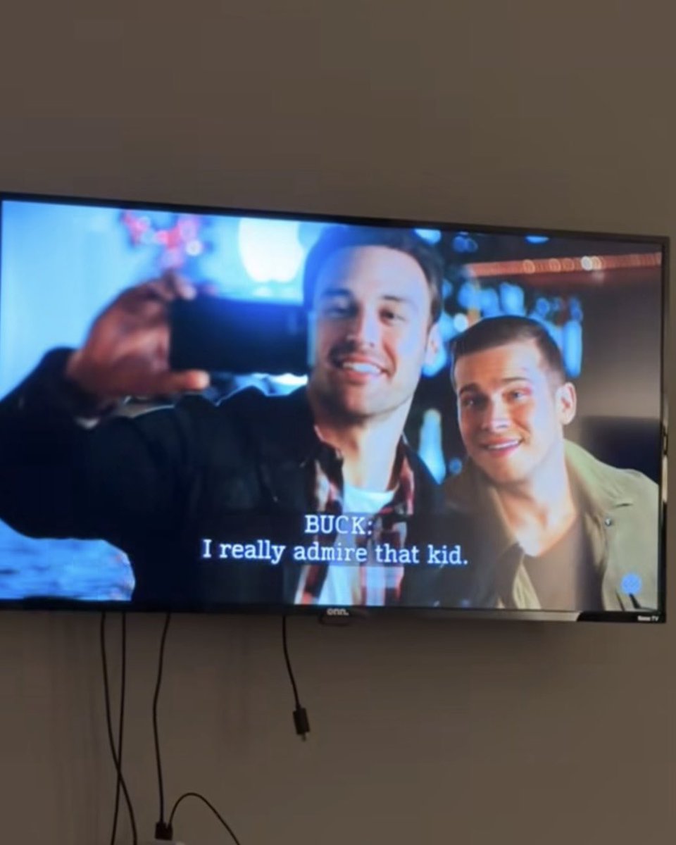 Cherry ☆︎ 911 ☆︎ BI BUCK tweet media