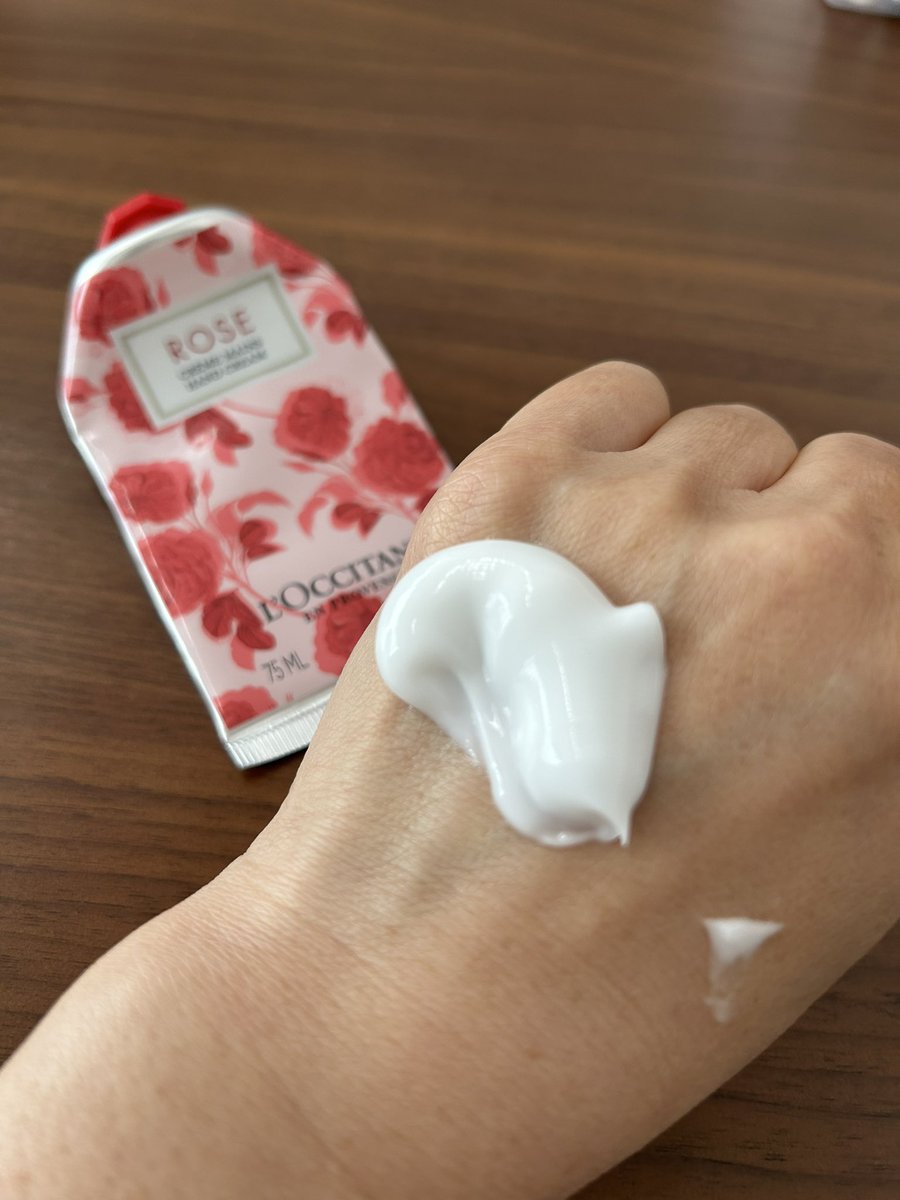 이다하다 tweet media