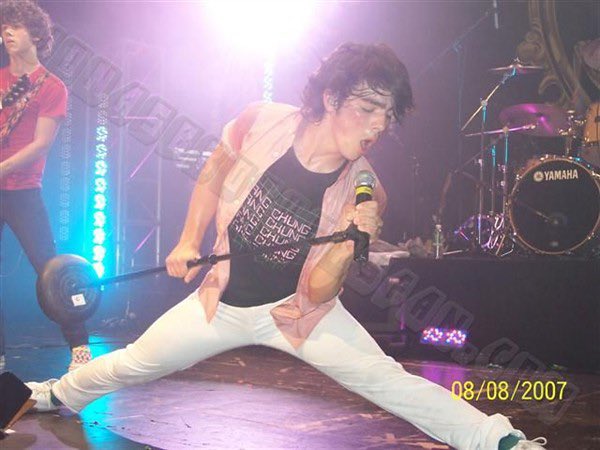 Jonas Crave tweet media