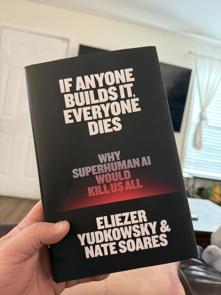 𝐂𝐋𝚯𝚷𝚺 𝚯𝐅 𝐆𝚯𝚷𝚭𝚯 tweet media