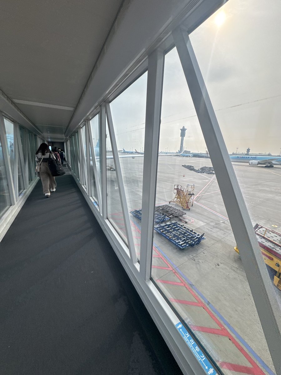 웅응이 tweet media