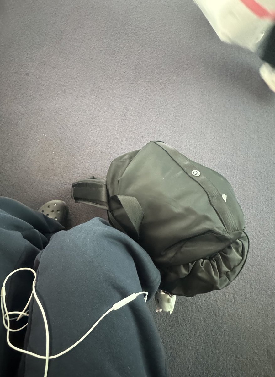 웅응이 tweet media