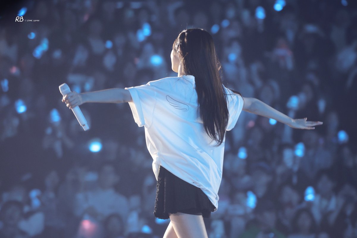 𝐑𝐁 tweet media