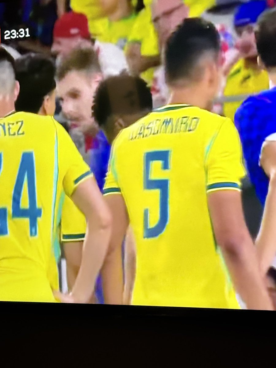 Raphaël Lima - Ideias Radicais tweet media