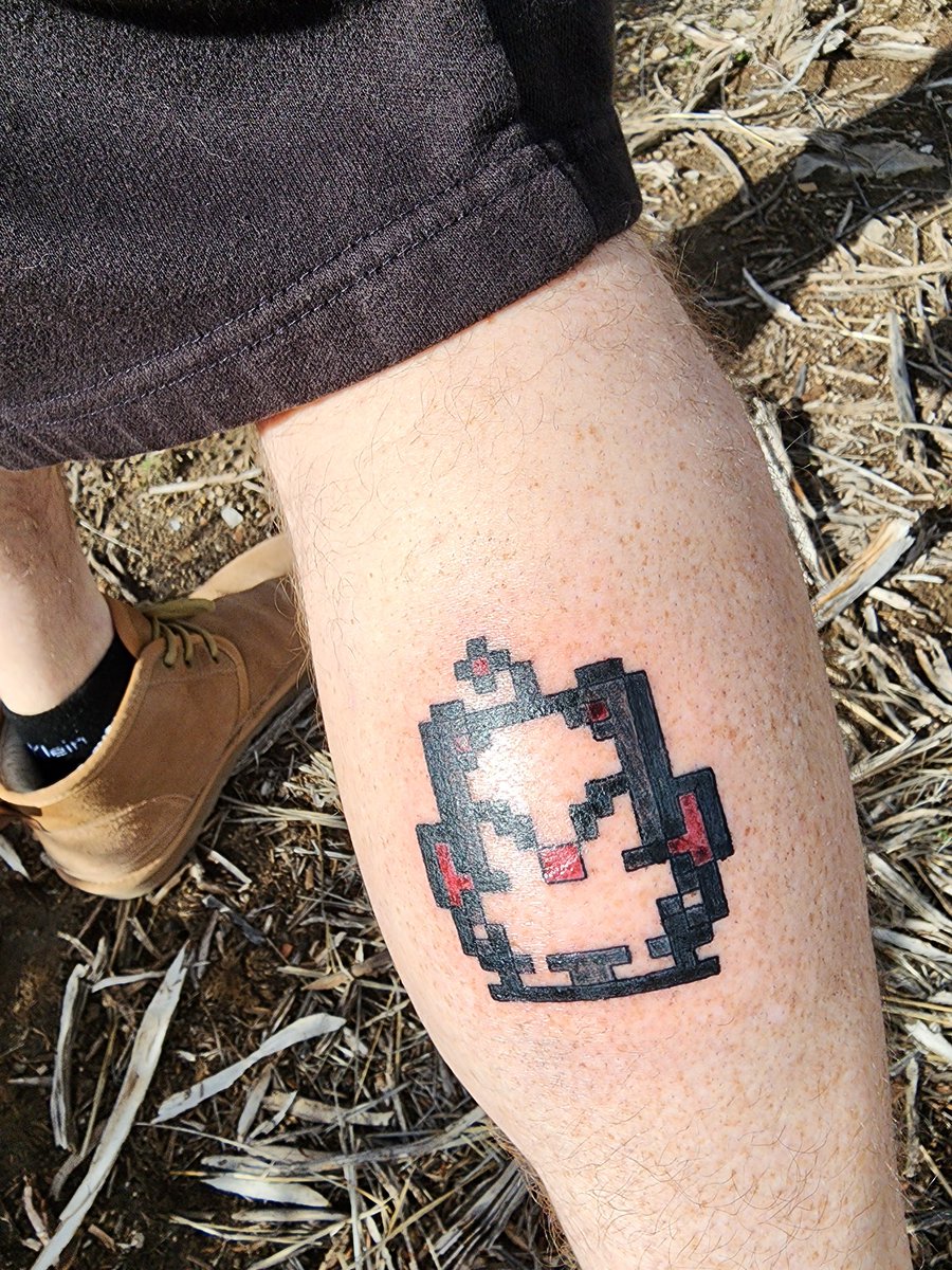 Adam Jay Burt tweet media