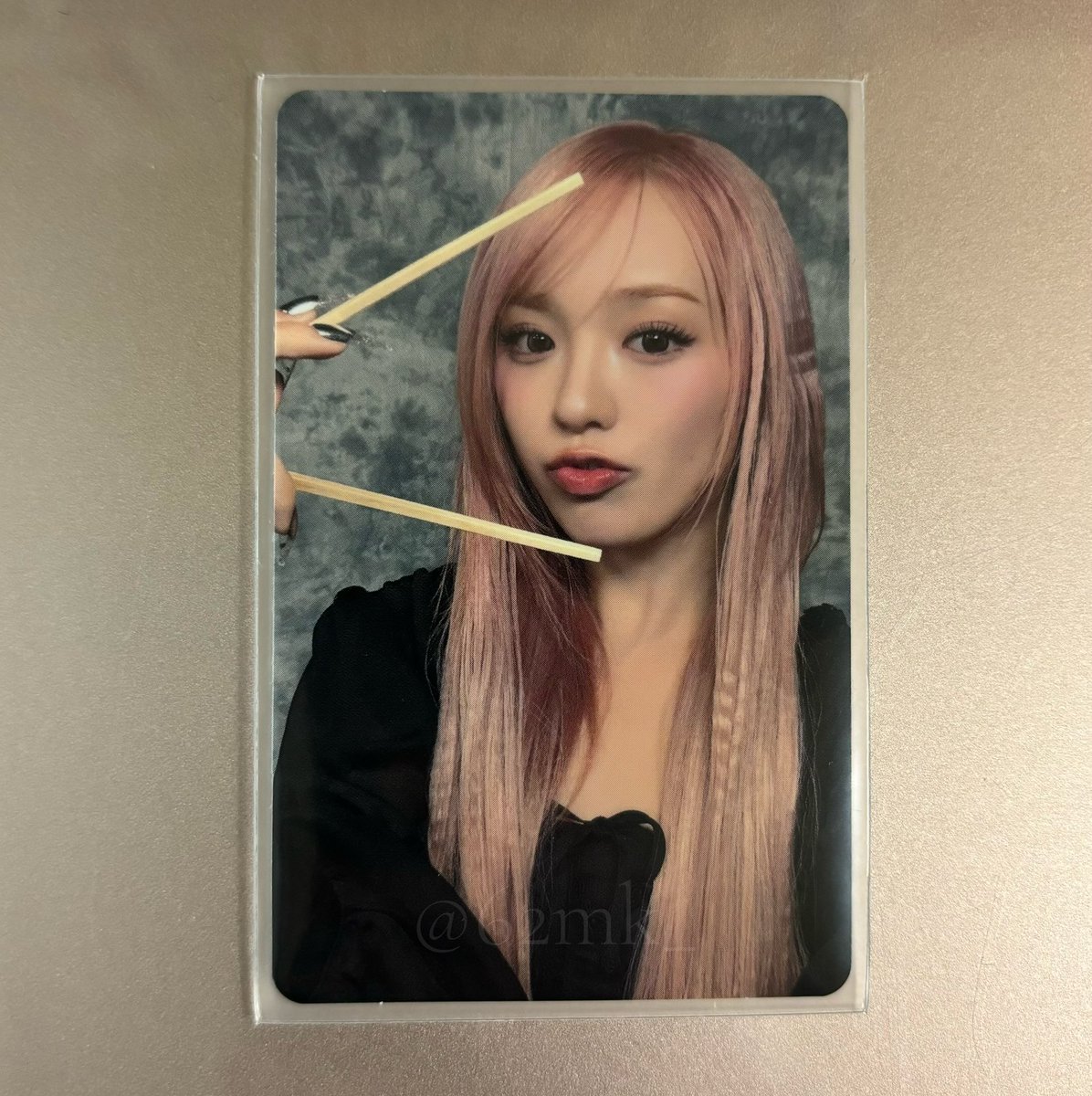 あやあの tweet media