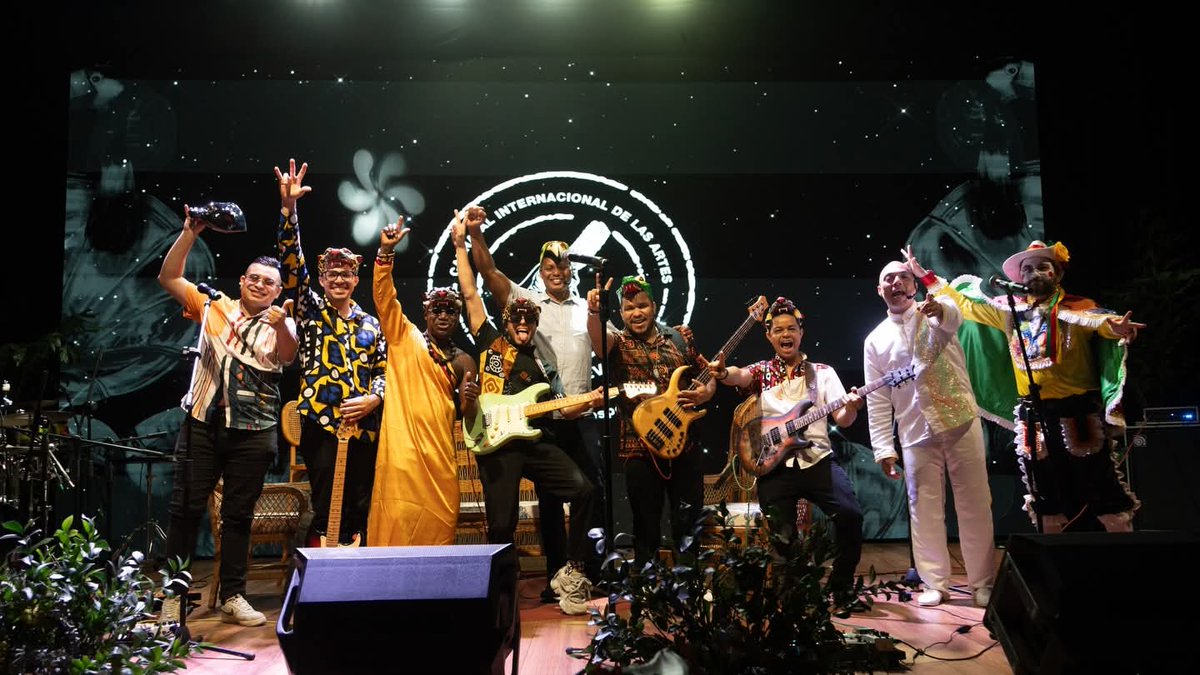 Carnaval de las Artes tweet media