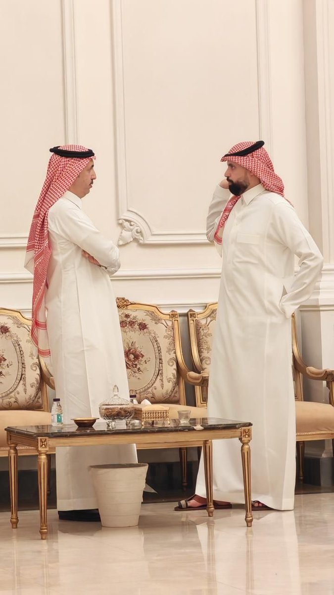 alsagrah's tweet photo. احتفل الشاب خالد محمد حسن بحفل زواجه يوم الاثنين  بمحافظة  جدة 

الف مبروك للعريسين 🌹
بارك الله لهما وبارك عليهما وجمع بينهما في خير https://t.co/vbGYAwadFz