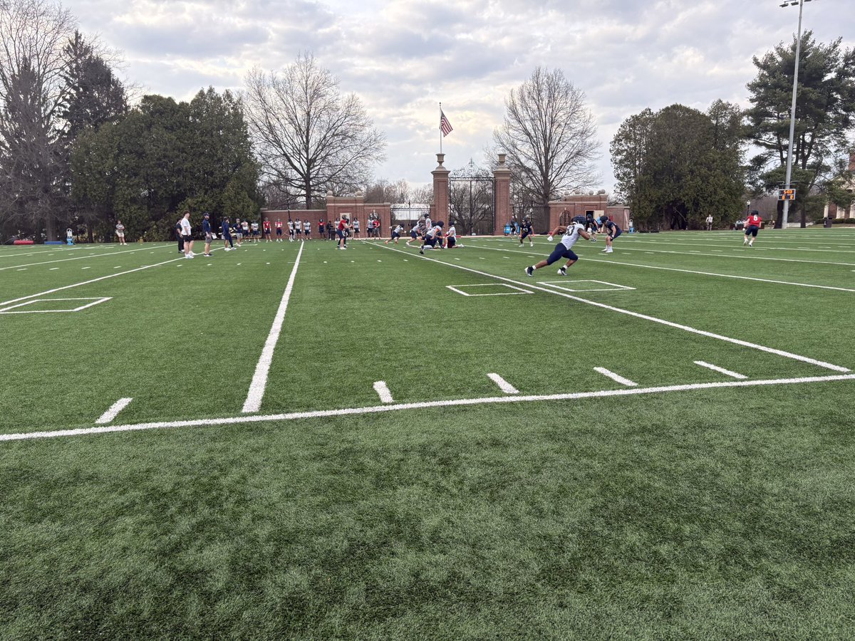 MoserLandon5's tweet photo. Thanks Coach Parker for inviting me out to a practice! I never realized how beautiful the campus in my backyard was. It was great to meet the coaches and see the intensity the guys brought!
@McNeilParker @CoachLongBUFB @CoachBotts57 @Jeff_Behrman @coach_wwright @Bucknell_FB https://t.co/UlNYVdbs25