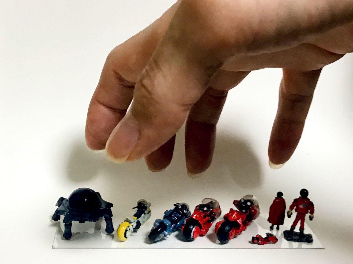 とむそん tweet media