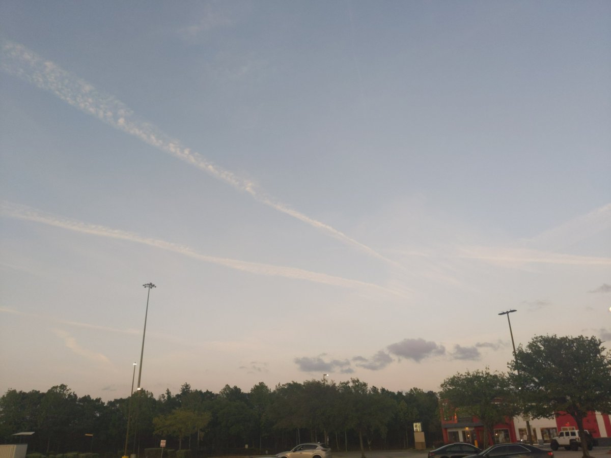 FauxRealLife tweet media