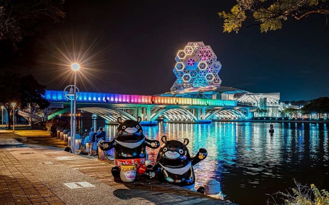 RareCollective tweet media