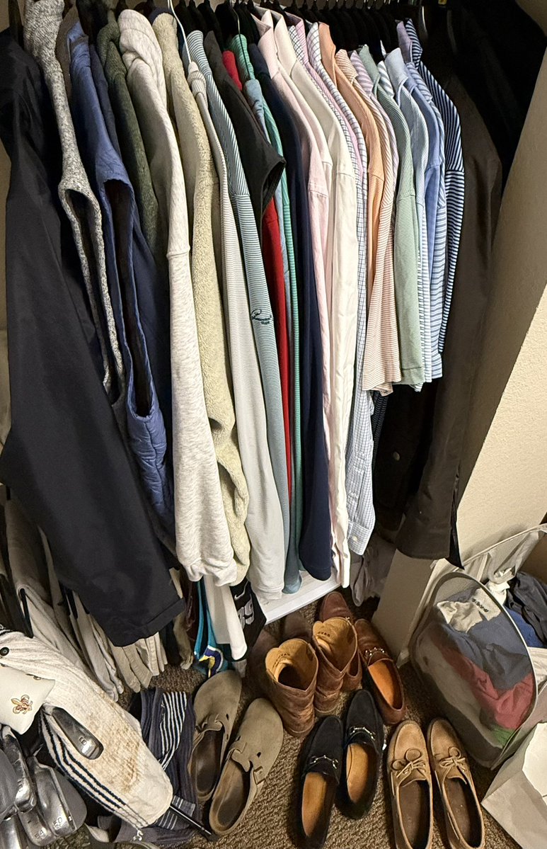 donthurtemgirth's tweet image. 219 follower closet doxx (I love horsebits) #LANK #whiteprivilege