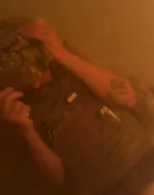 YamiOpps tweet media