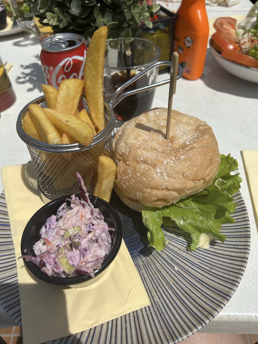 luca 🪷♡ 2/3.5 tweet media